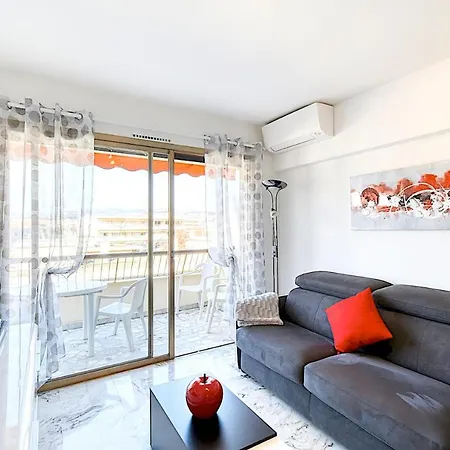 9 Lac - Nice 4 Pers With Parking And Terrace Διαμέρισμα