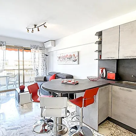 9 Lac - Nice 4 Pers With Parking And Terrace 아파트