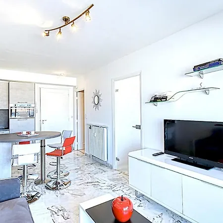 아파트 9 Lac - Nice 4 Pers With Parking And Terrace